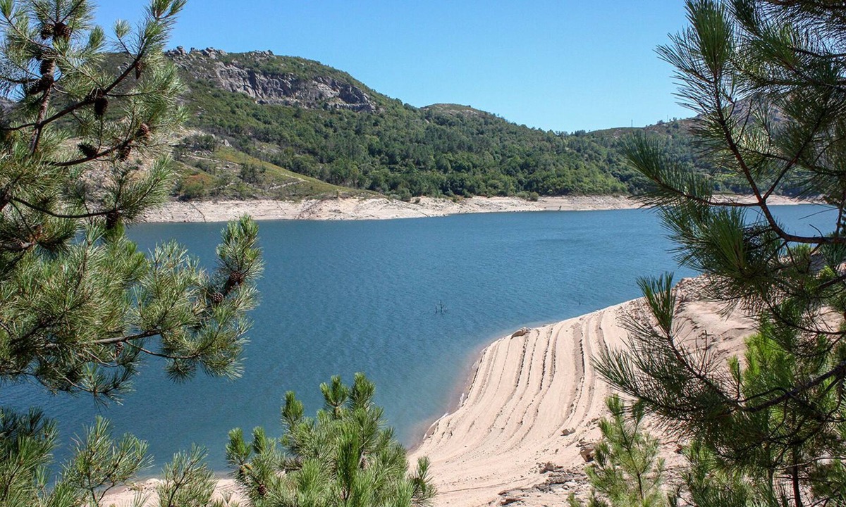 Balanca House | Peaceful refuge with swimming pool in Terras de Bouro!