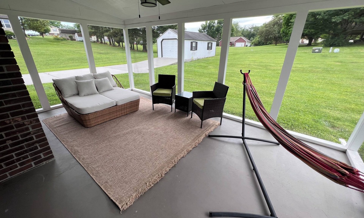 Morristown House | Peaceful Stay- Camper and Boat Parking 30 min Sevierville 50 min Smoky Mtns