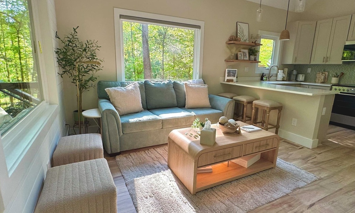 Rutherfordton House | Peaceful Vibe, Modern Cabin - 10 mins from Tryon International Equestrian Center