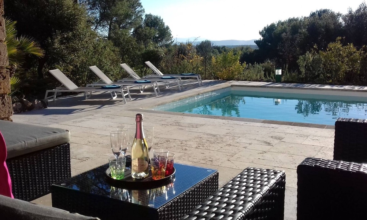 Flayosc Villa | Peaceful villa with quality services at the gates of Haut-Var - Flayosc