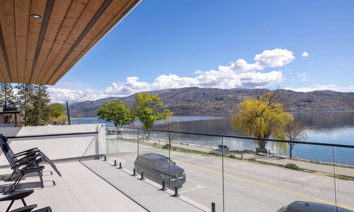 Central Okanagan Apartment | Peachview Suites
