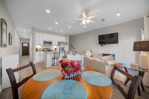 Jones Mills Apartment | Pebble Beach Condos at Diamondhead Lake - Near Lake Catherine State Park