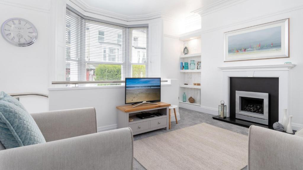 Llandudno House | Pebble Beach