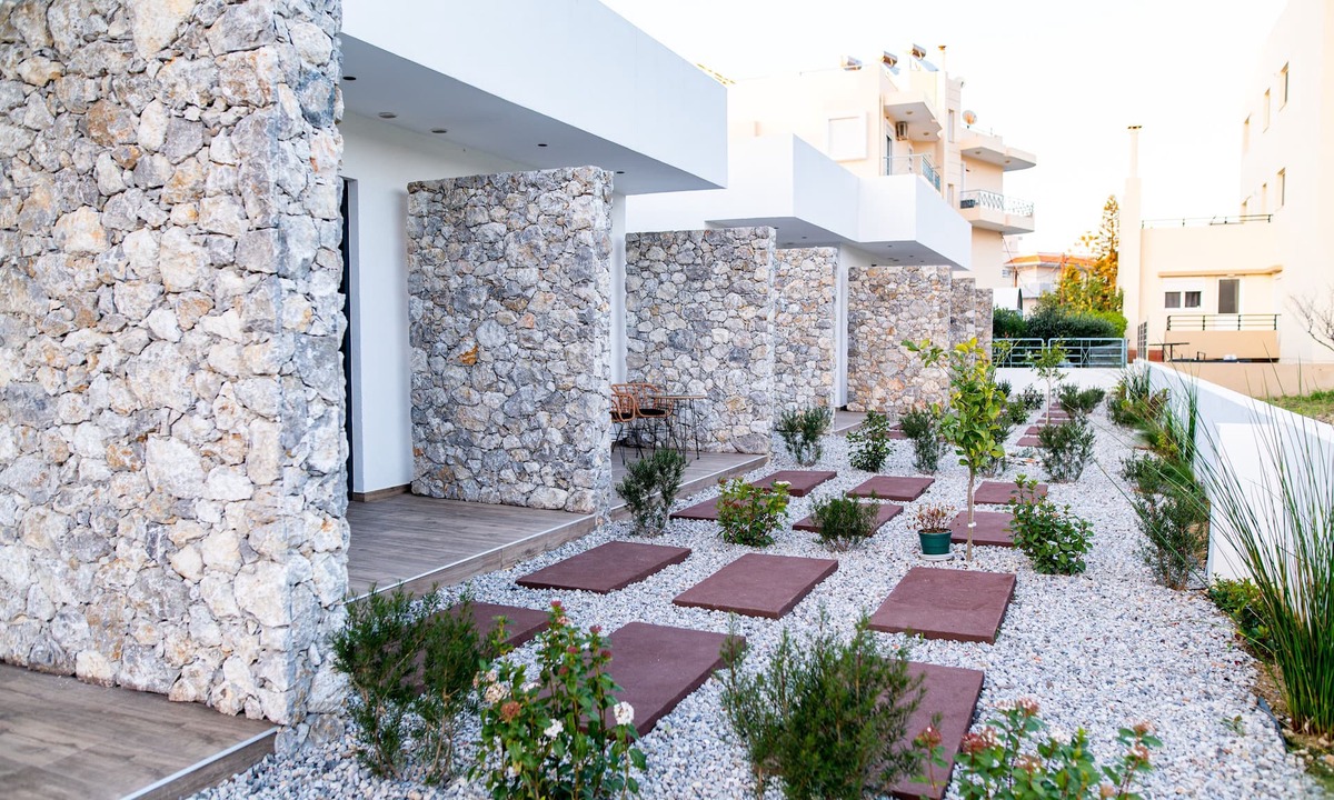 Kos Town Apartment | Pebble Garden