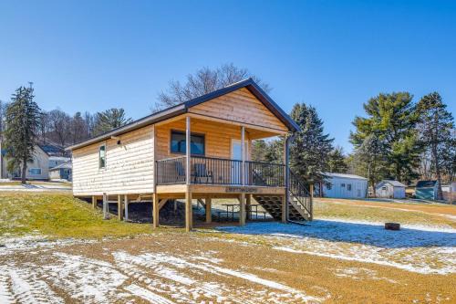 Blanchardville House | Pecatonica River Cabin ~ 9 Mi to Yellowstone Lake