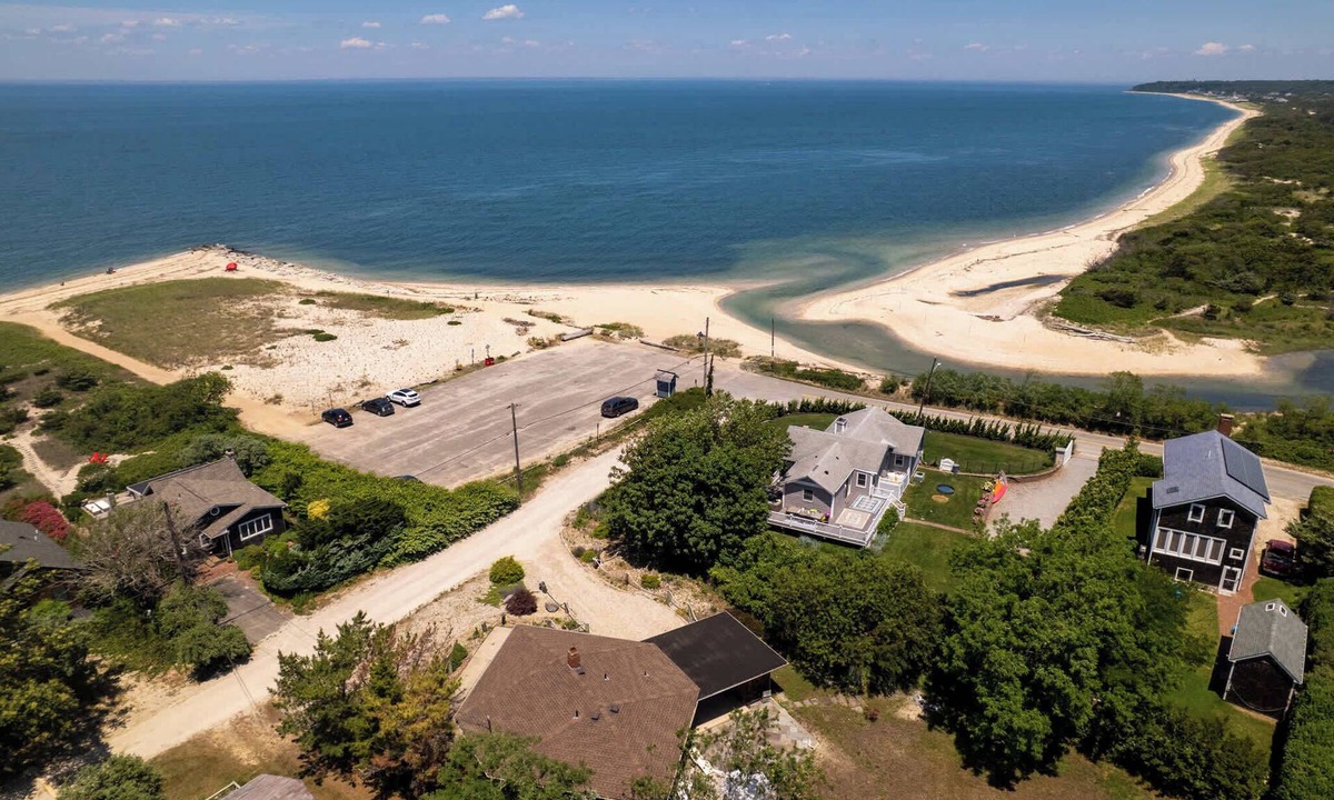 Peconic House | Peconic Retreat | Across from Beach with Water Views