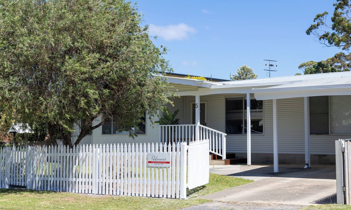Mallacoota House | Pelican Place pet friendly