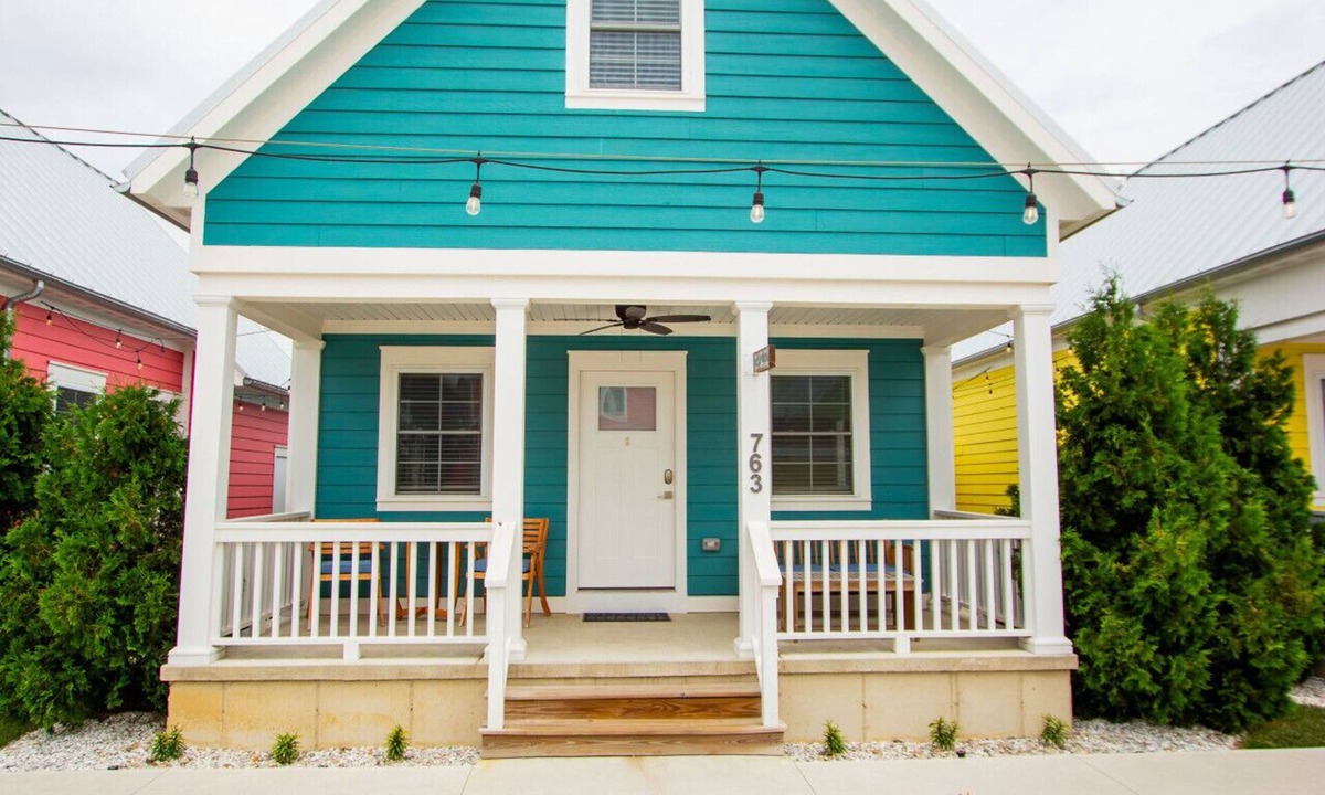 Celina Cabin | Pelican`s Perch - 1 Bed/2 Loft Lakeside Cottage!
