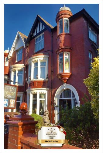 North Shore House | Pembroke Hotel