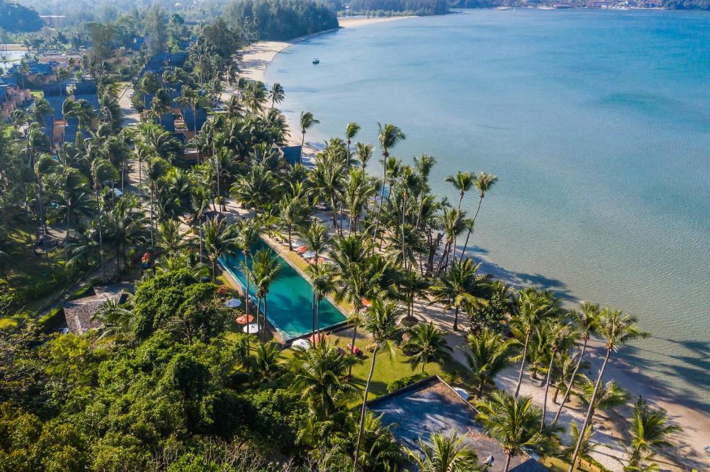 Klong Son Resort | Peninsula Beach Resort