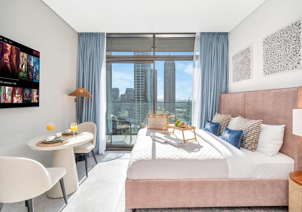 Trade Centre 1 Apartment | Peninsula One Suites by Prestige Nest