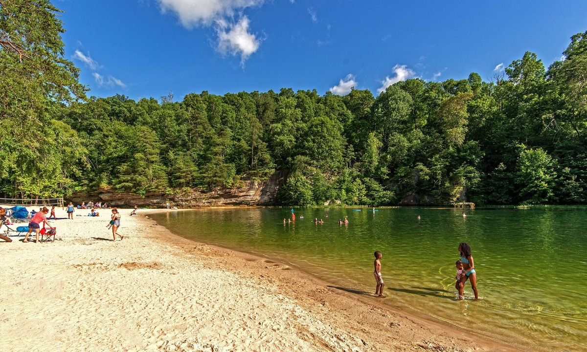Dawson Springs Hotel | Pennyrile Forest State Resort Park