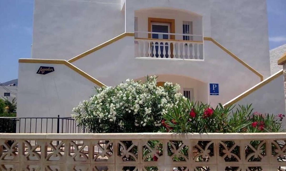 San Jose House | Pensión Agadir