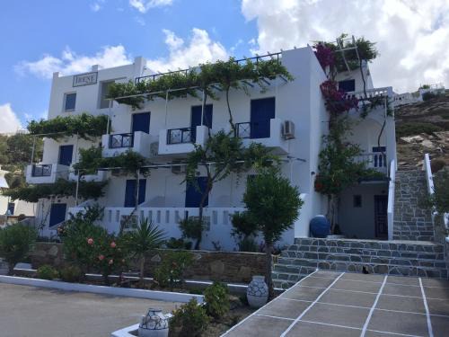 Ios Town House | Pension Irene