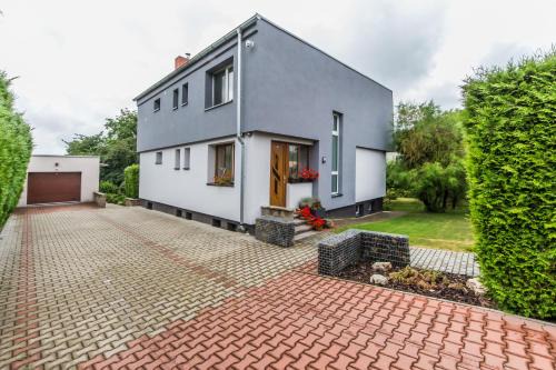 Klecany Hotel | Pension Milada