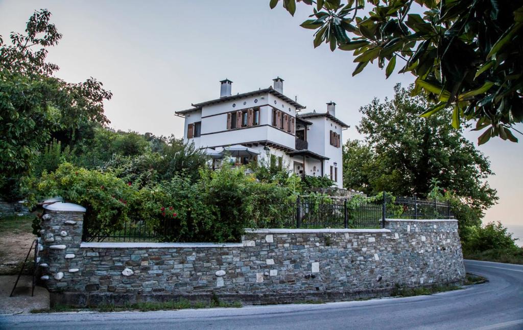 Agios Dimitrios House | Pension Panos