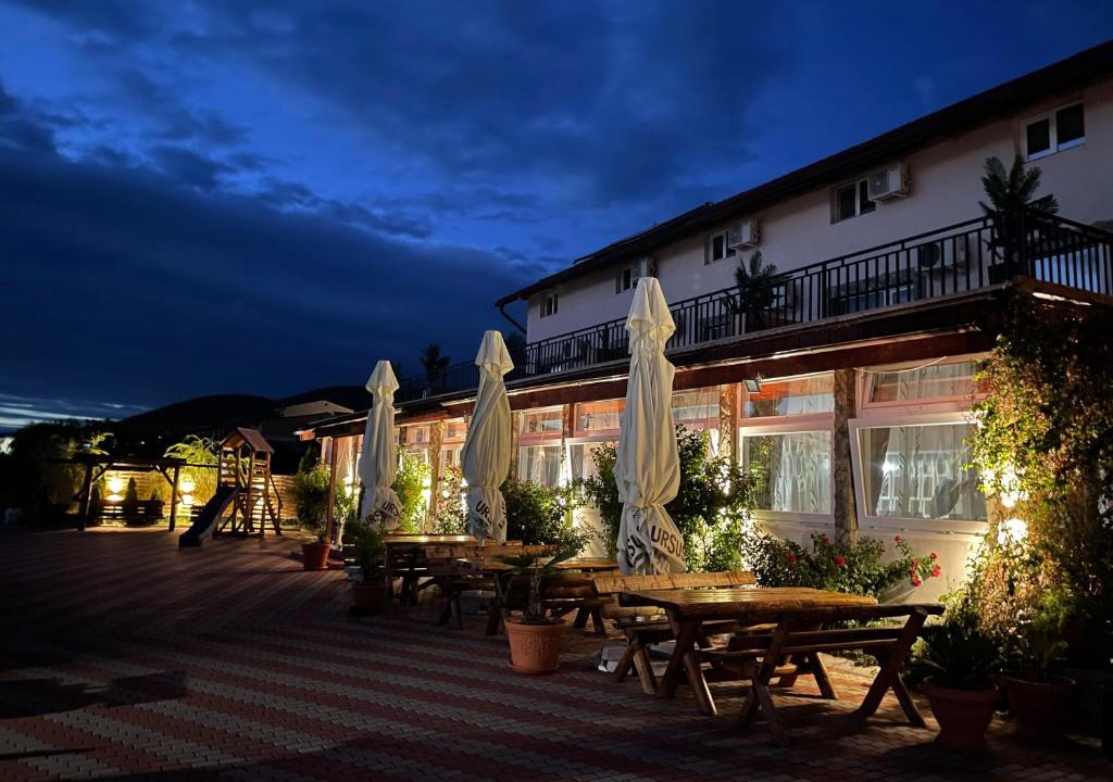Coronini House | Pensiunea Danubio