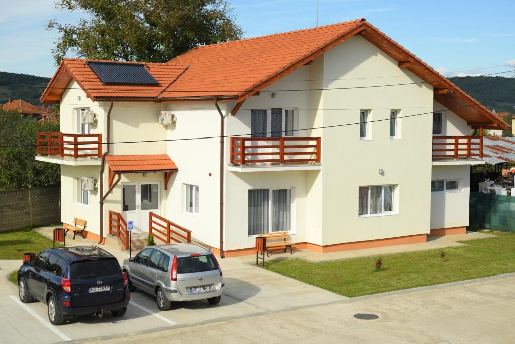 Hateg Hotel | Pensiunea HERA Hațeg