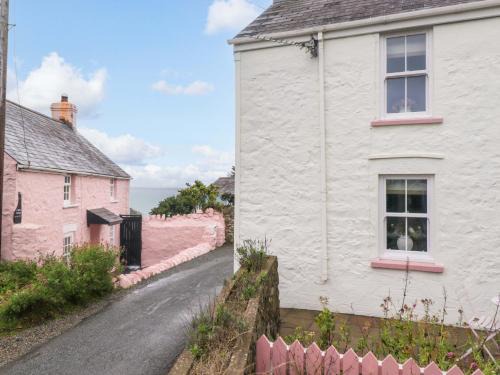 Solva House | Pentwyn