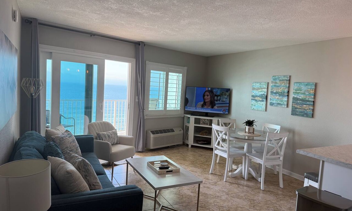 Ono Island Condo | Perdido Skye Penthouse Beach Front breathtaking views pool