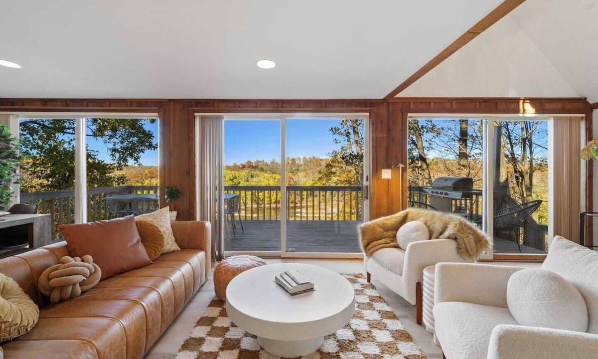 Falling Waters Cabin | Peregrine's Perch - Cabin Overlooking the River!