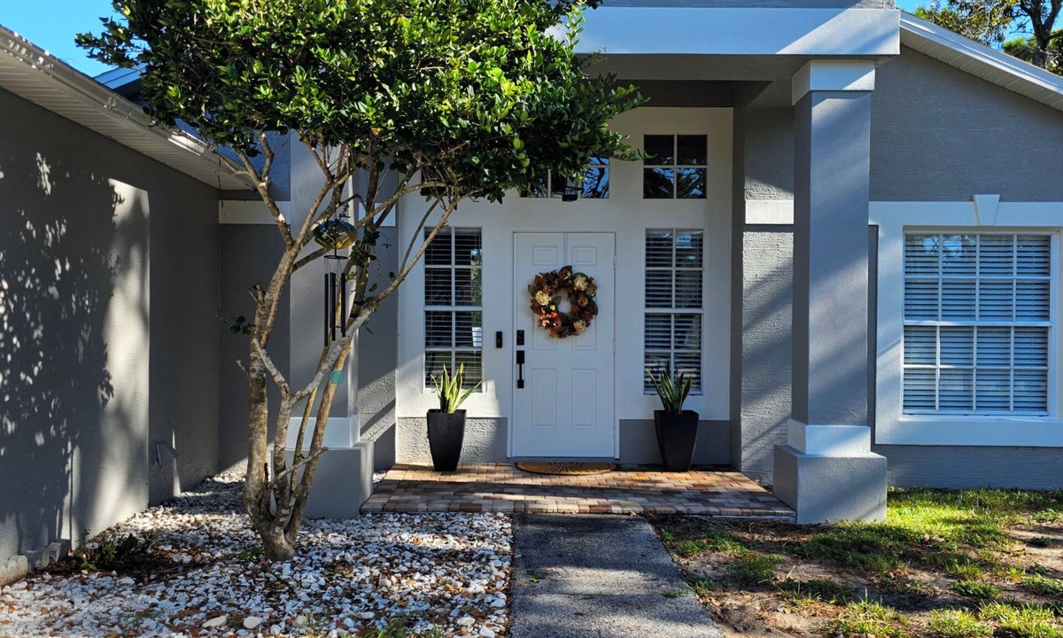 High Point House | Perfect 3-bedroom house with AC in pleasant Spring Hill.