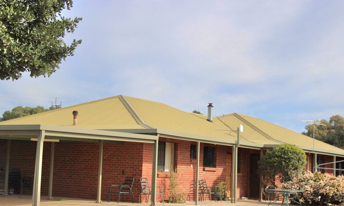 Willunga House | Perfect for a retreat or a short stay. Spacious living with clean fresh air.