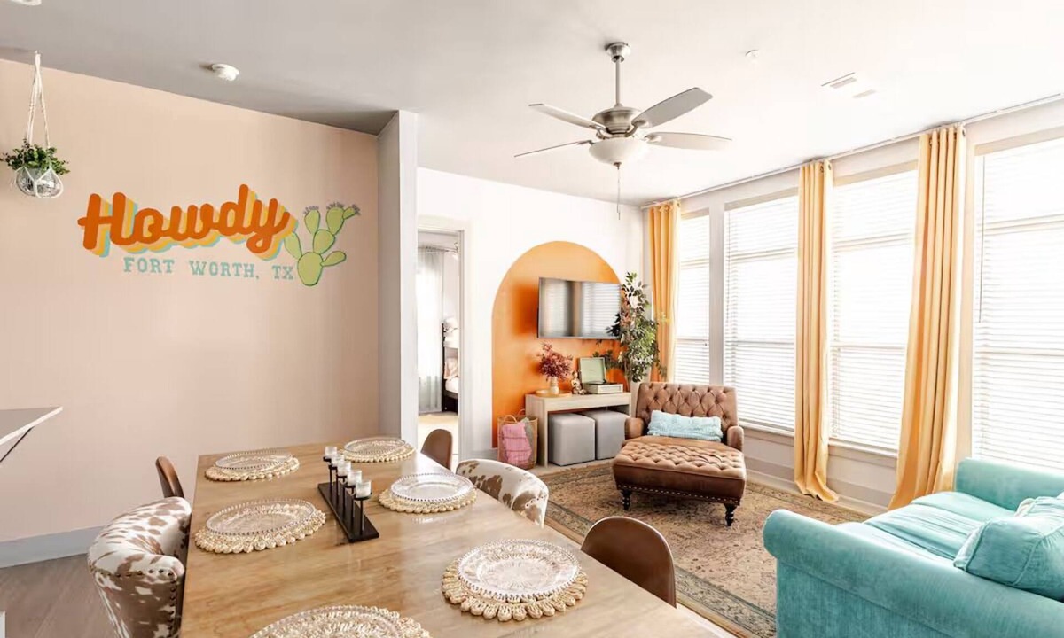 Fairmount Apartment | Perfect location! 2BR Apt by Magnolia Ave, 10min to TCU, 15min to Stockyards