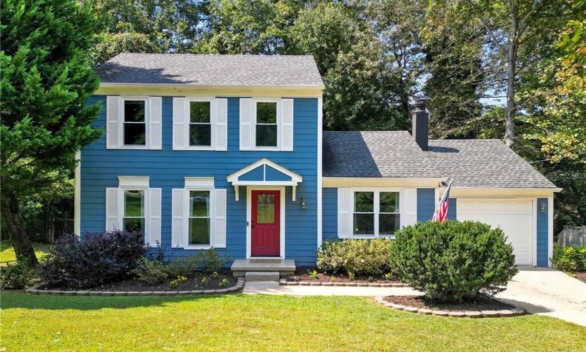 Alpharetta House | Perfect Location, Minutes to everything Alpharetta & Johns Creek