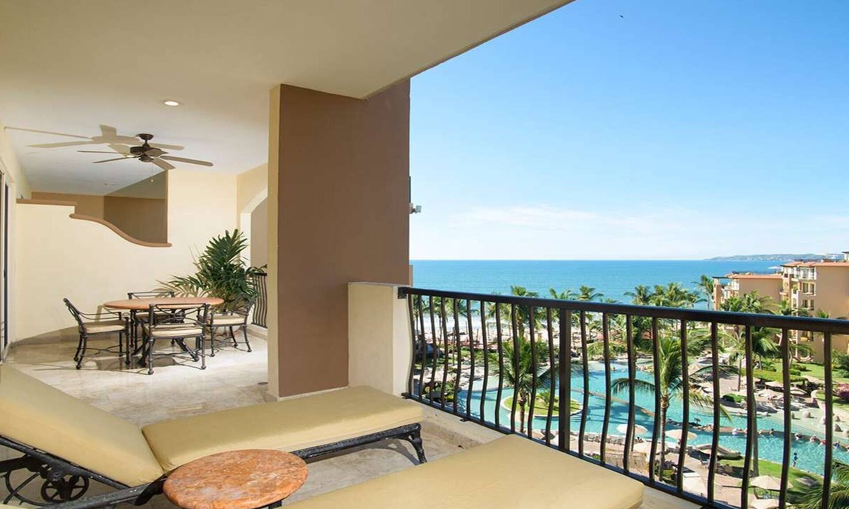Flamingos Condo | Perfect Oceanview 1 bdrm, 2 bath Condo @ Villa del Palmar Flamingos.