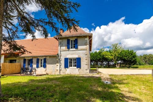 Saint-Martin-I'Astier House | Perigord house with large garden and nature for 6 people
