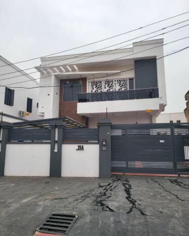 Lagos Apartment | Perinni Homes