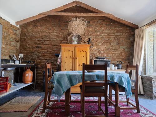 Sutherland Apartment | Perlman House
