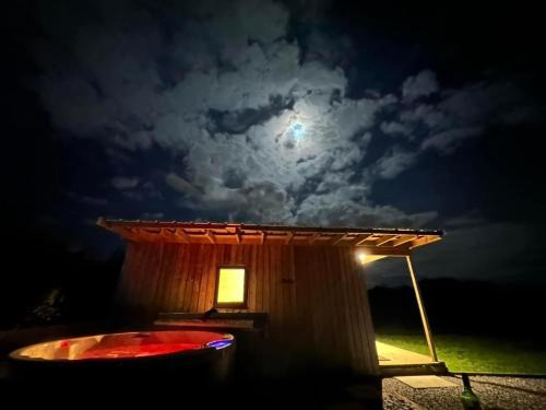 Paulton Apartment | Perry's Paddock Glamping Pod's