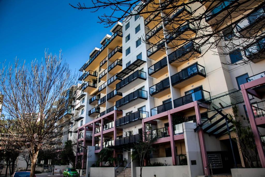 Perth Central Business District Apartment | Perth Short Stays