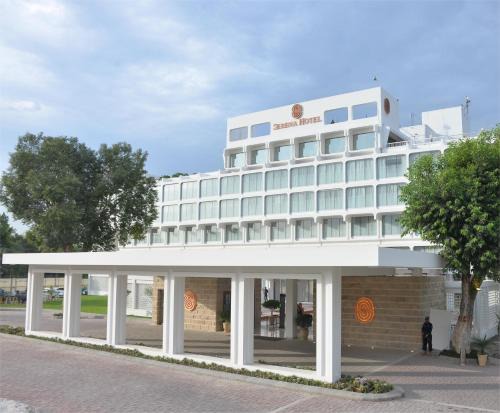 Peshawar Hotel | Peshawar Serena Hotel