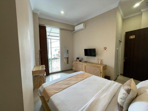 Klojen House | Pesona Guesthouse Syariah Malang