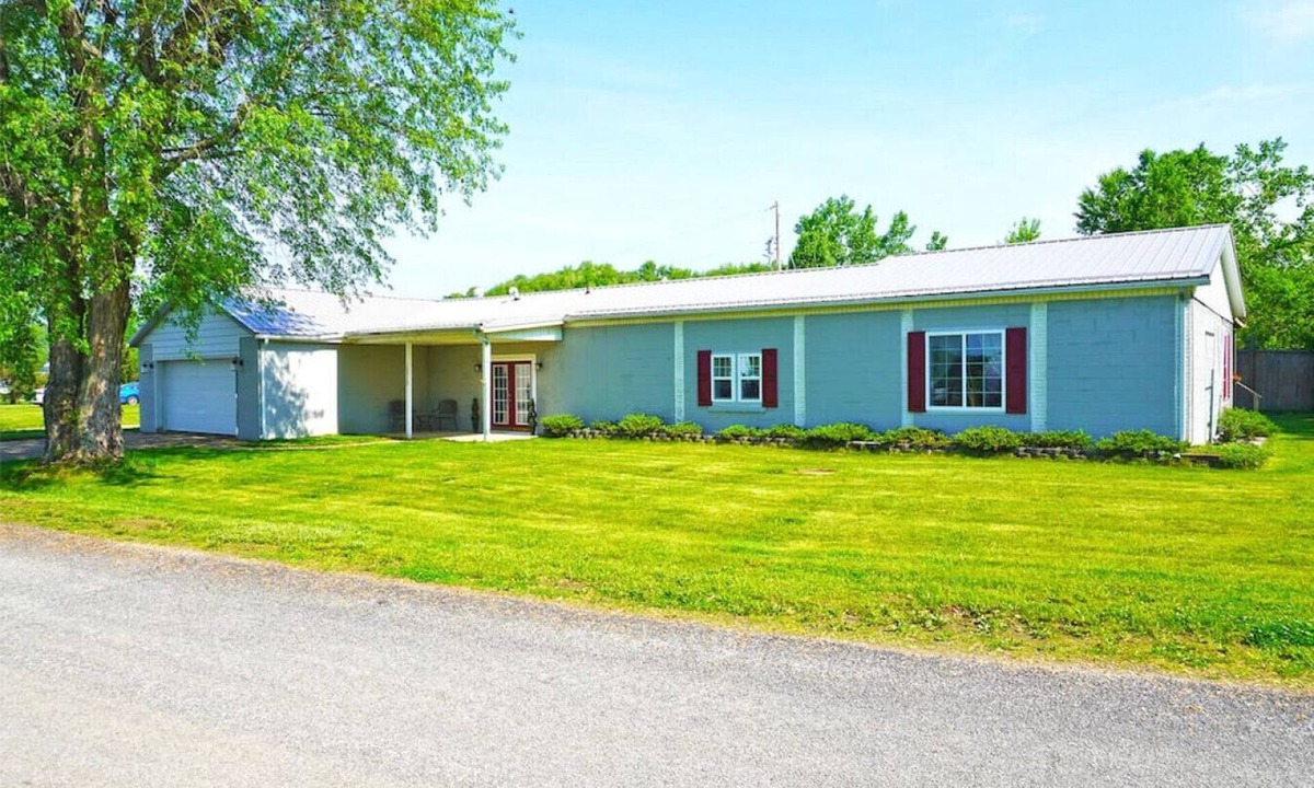 Keene House | Pet Friendly and Close to Local Favorites
