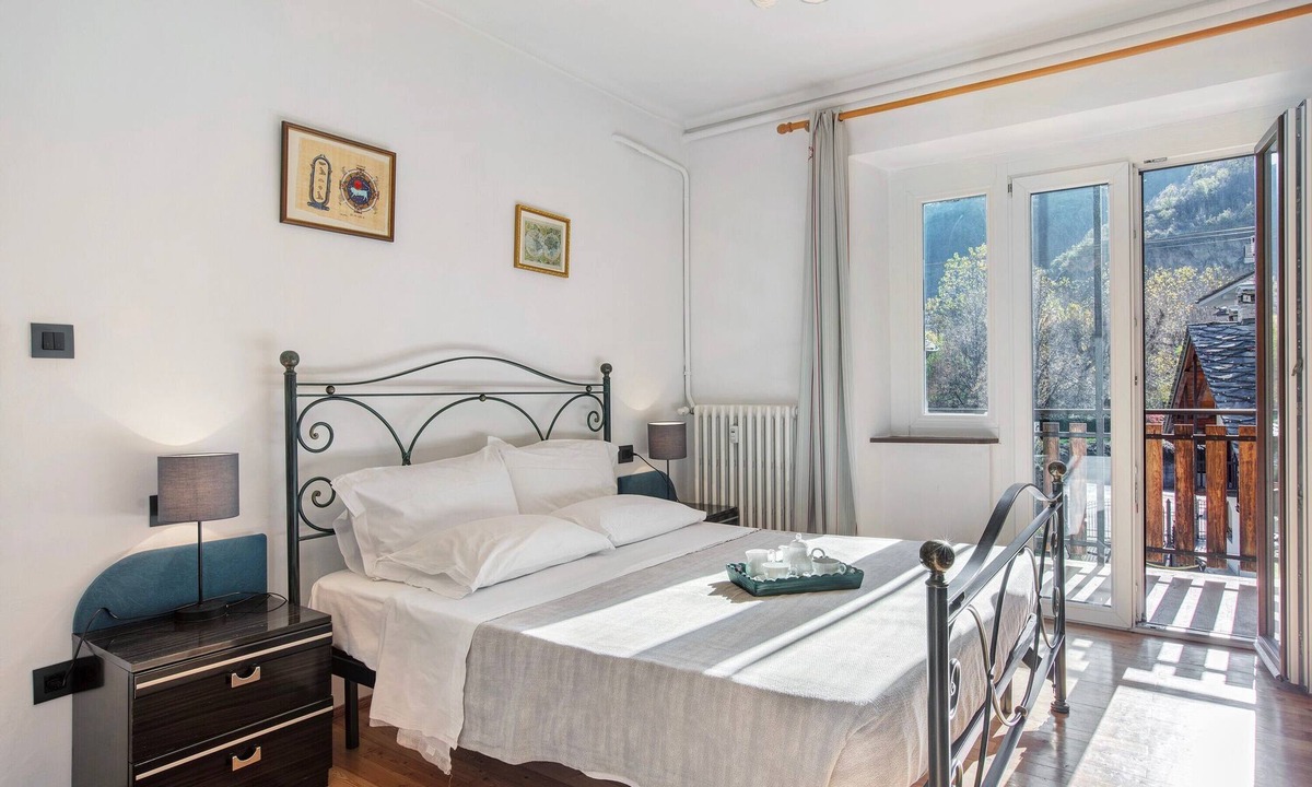 Arvier Apartment | Pet-friendly apartment with elevator 'Casa Tua - Arvier'