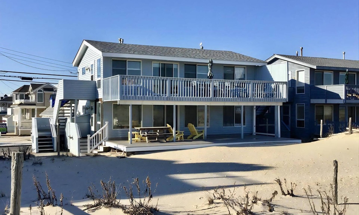 North Beach Haven Apartment | Pet Friendly Beachfront vacation rental on LBI