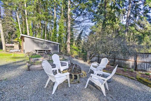 Fox Island House | Pet-Friendly Cabin: Minutes to Gig Harbor!