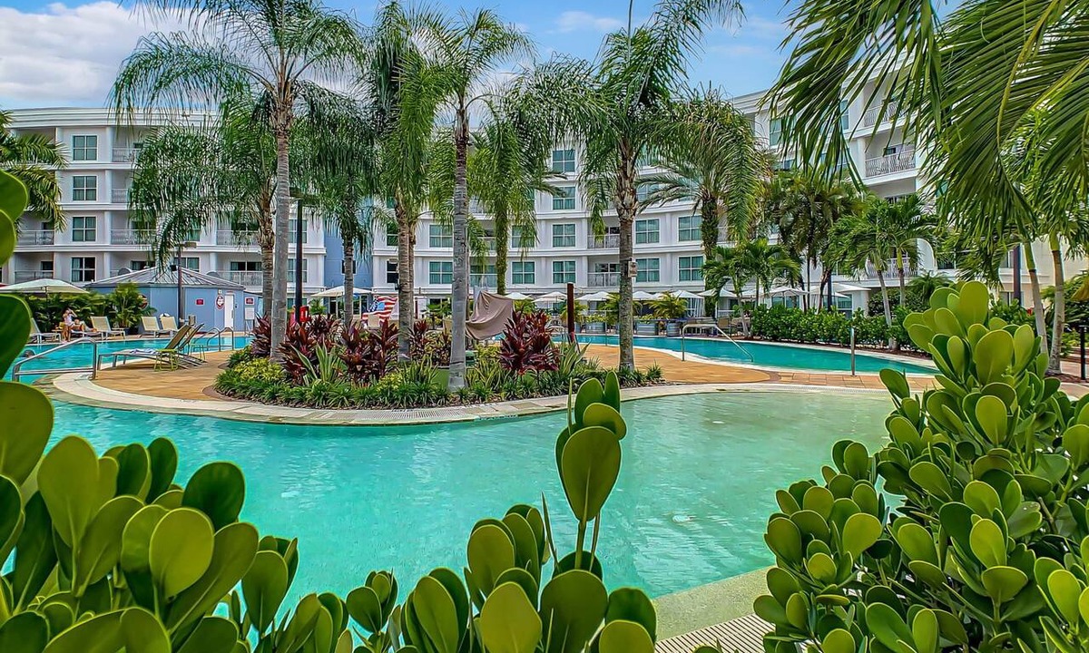 Celebration Hotel | Pet friendly in Orlando area near ESPN Center