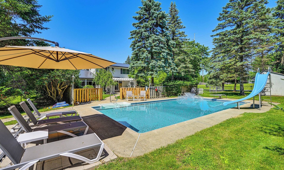 Buchanan House | Pet Friendly: Private Pool & Home Theater