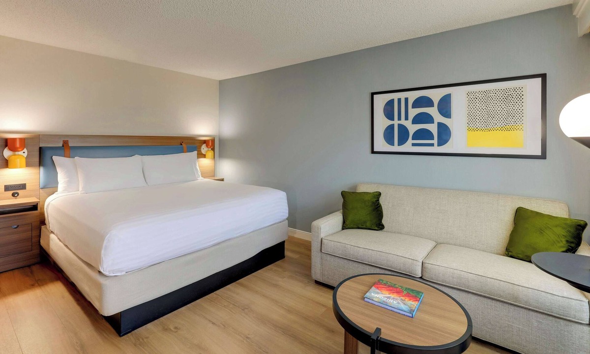 Mayo Clinic House | Pet-Friendly Scottsdale Unit Near Mayo Clinic, Pool & Fitness Center