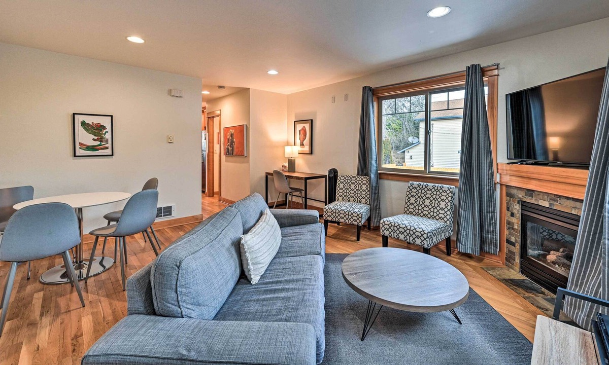 Mount Baker House | Pet-Friendly Seattle Home w/ Yard!