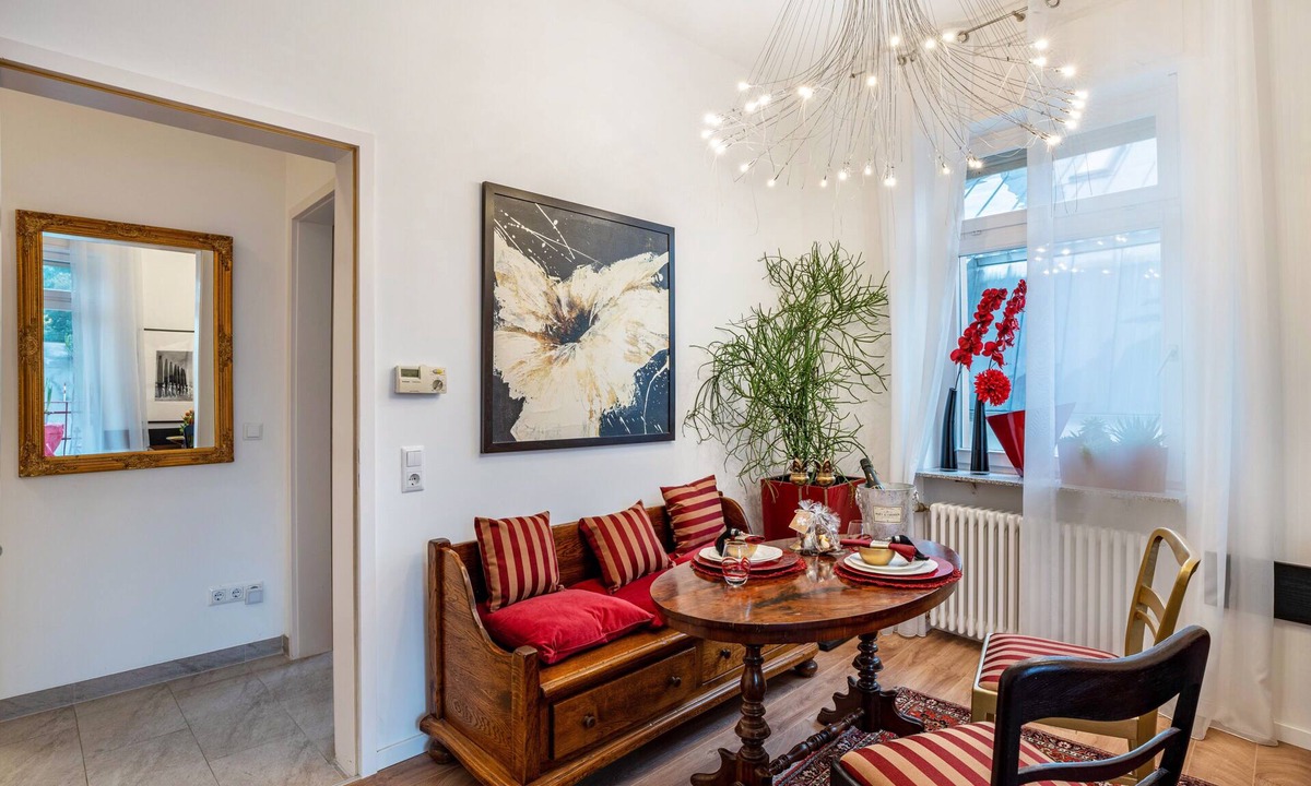 Badenscheuern Apartment | Pet-friendly 'Summer Capital of Europe' with Balcony and Wi-Fi