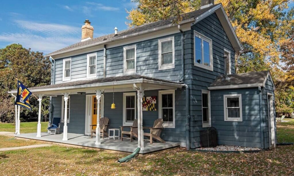Tilghman House | Pet-Friendly Tilghman Island Coastal Retreat