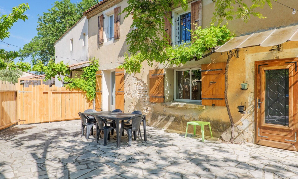 Saint-Paul-Trois-Chateaux House | Petite Ferme - L'acacia - Gîtes les Sablières