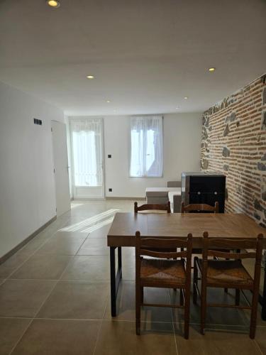 Cusset House | Petite maison design proche centre ville
