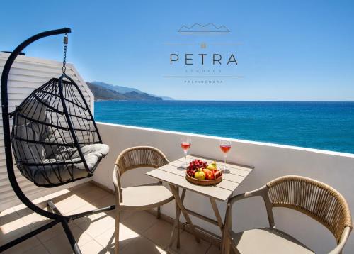 Palaiochora Apartment | Petra Studios